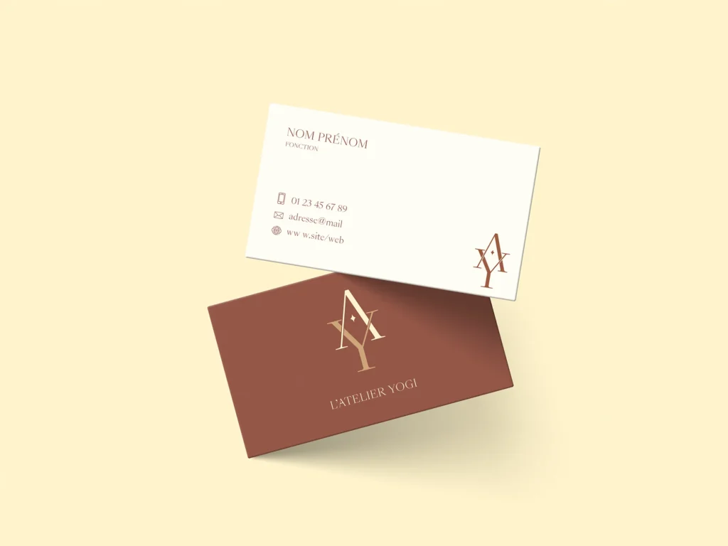 alt="Carte de visite de l'Atelier Yogi recto-verso"